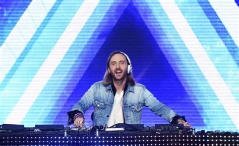 La Gira Étincelles de David Guetta: ¿Un Regalo del Cielo o un Trueno en la Tierra?