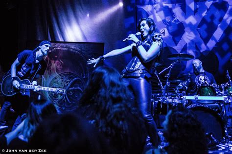 ¡El Increíble Concierto de Xandria: Una Noche Mágica para los Fans del Metal Sinfónico!